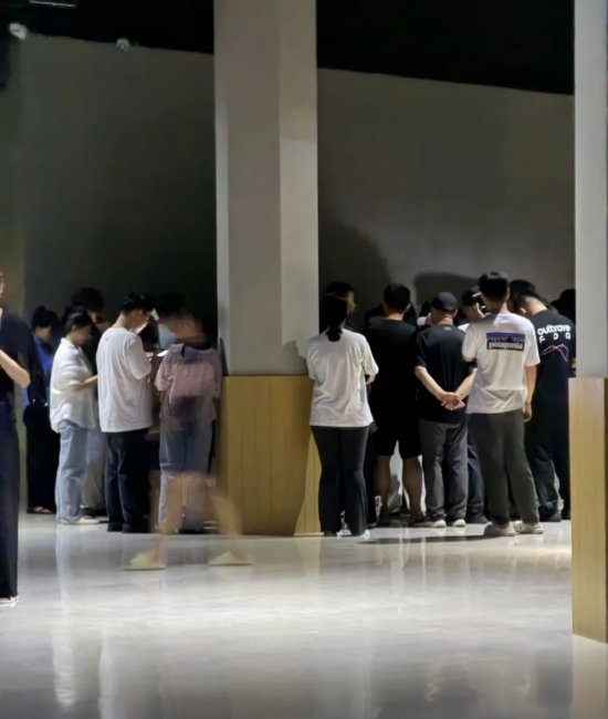 阿那亚突发大停电，官方回应：园区外线路故障所致，正抓紧抢修